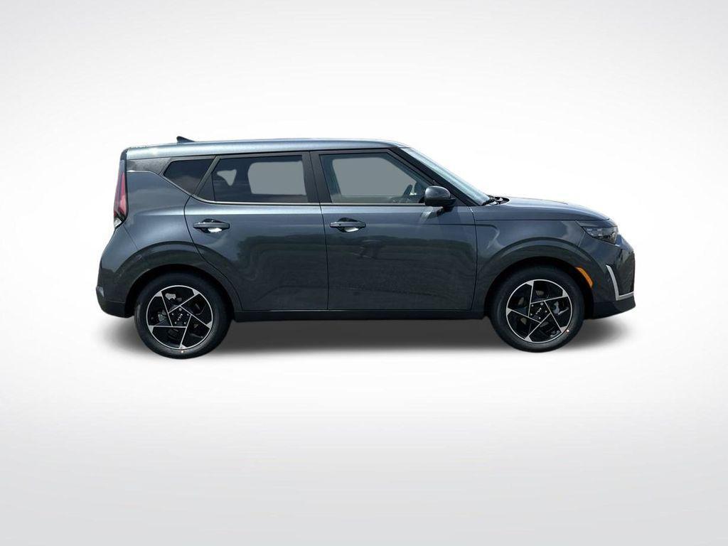 new 2025 Kia Soul car, priced at $25,166