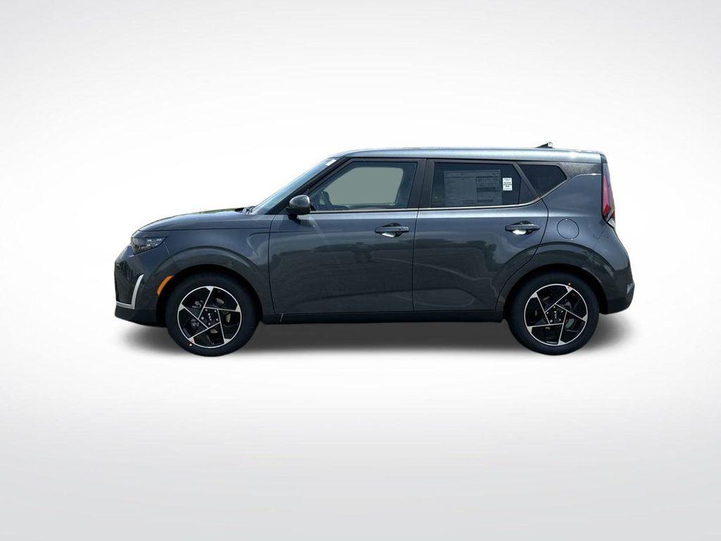 new 2025 Kia Soul car, priced at $25,166