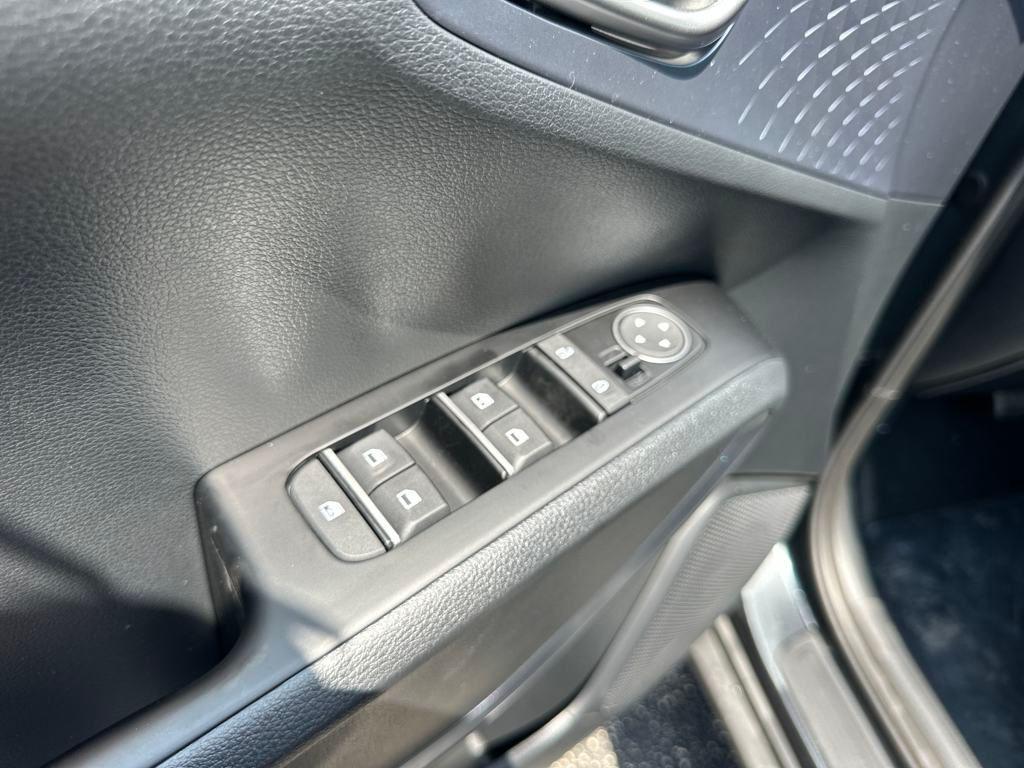 new 2025 Kia Soul car, priced at $25,166