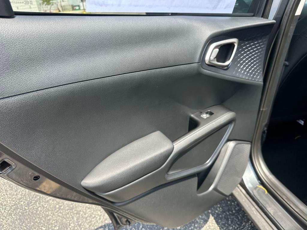 new 2025 Kia Soul car, priced at $25,166