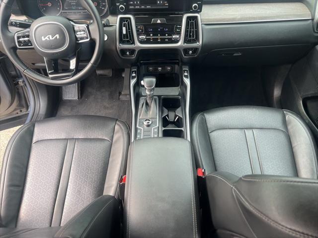 used 2022 Kia Sorento car, priced at $31,410