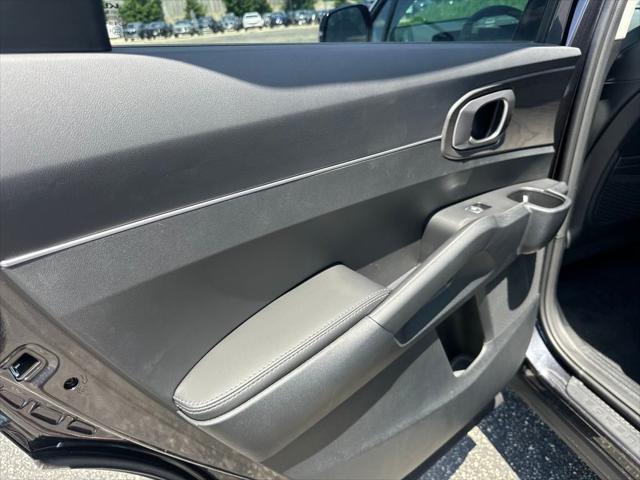 new 2025 Kia Sorento car, priced at $41,023