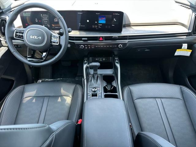 new 2025 Kia Sorento car, priced at $41,023