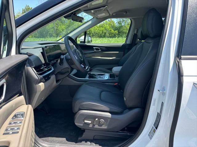 new 2026 Kia Carnival car, priced at $39,154