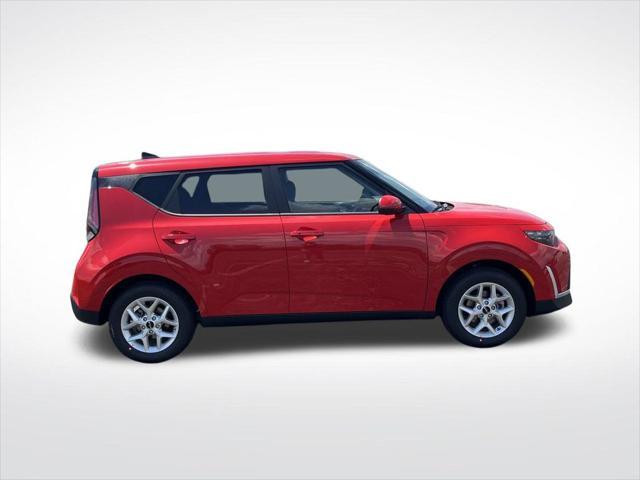 new 2025 Kia Soul car, priced at $24,615