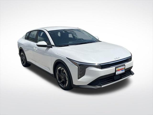 new 2025 Kia K4 car, priced at $25,560