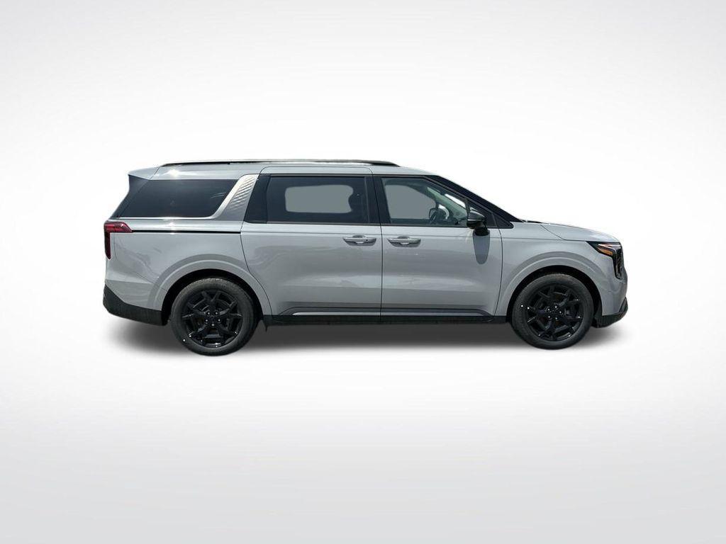 new 2025 Kia Carnival Hybrid car, priced at $54,468