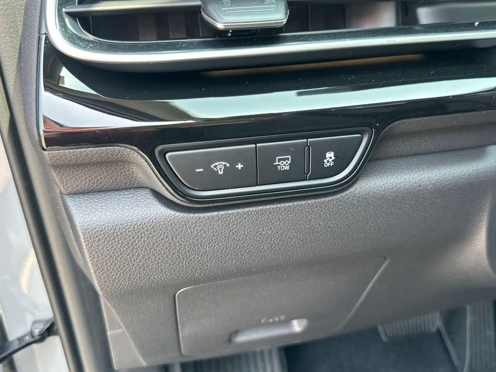 new 2025 Kia Carnival Hybrid car, priced at $54,468