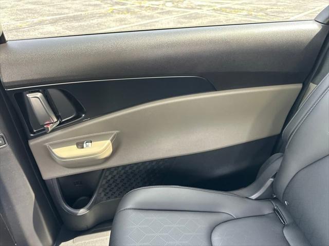 new 2026 Kia Carnival car, priced at $39,154
