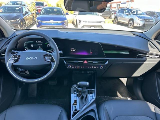 new 2025 Kia Niro car, priced at $30,316