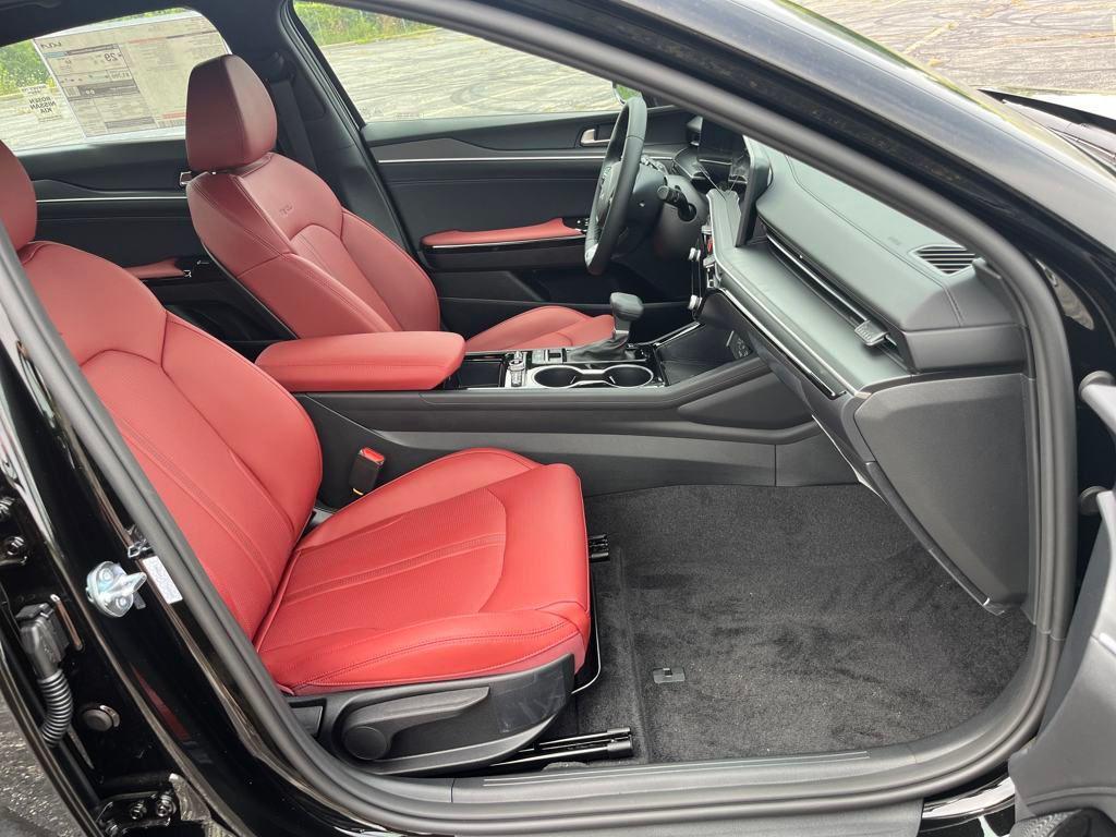 new 2026 Kia K5 car, priced at $28,367