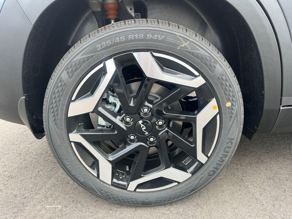 new 2026 Kia Seltos car, priced at $32,424