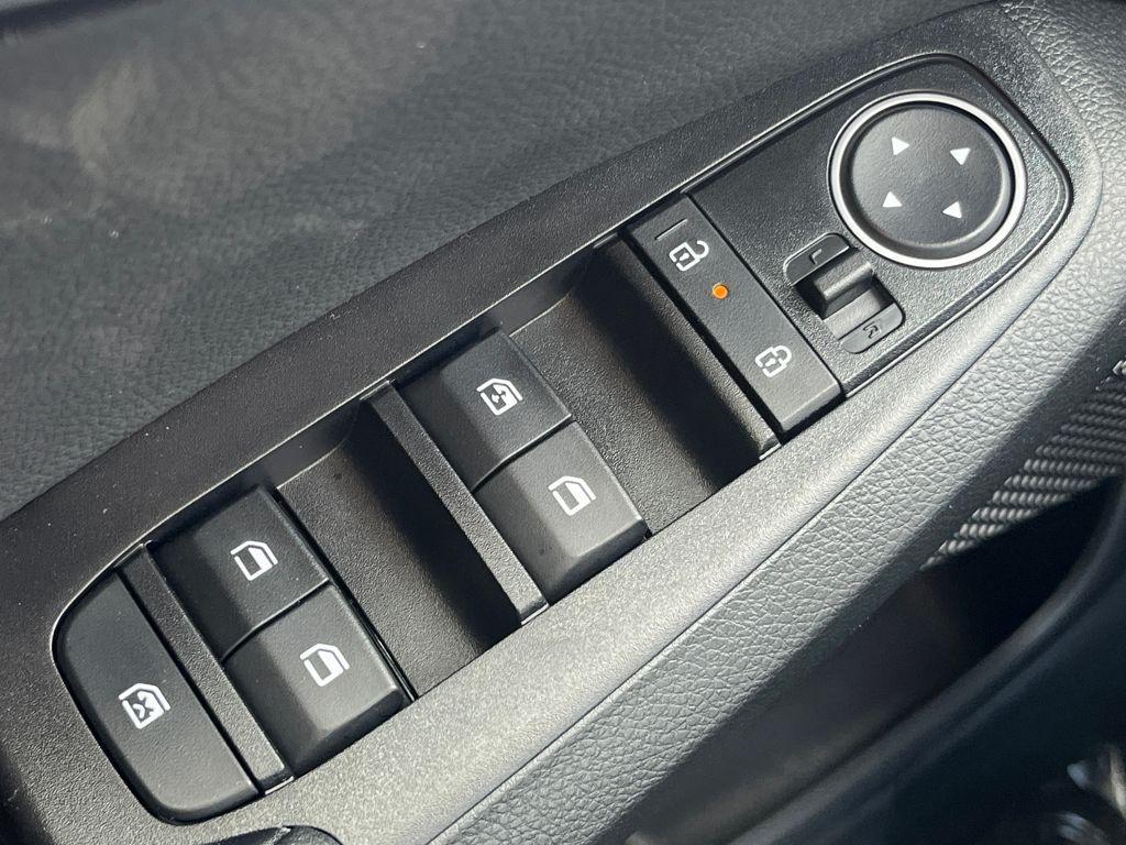 new 2026 Kia Seltos car, priced at $32,424