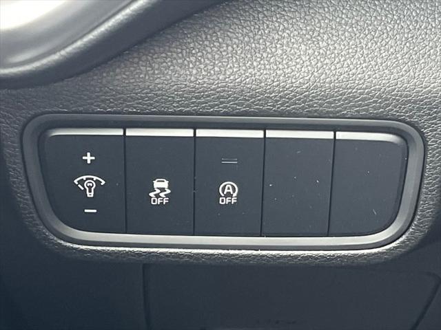 new 2025 Kia Soul car, priced at $22,560