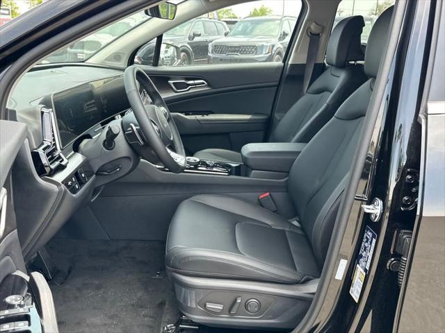 new 2025 Kia Sportage Hybrid car, priced at $33,259