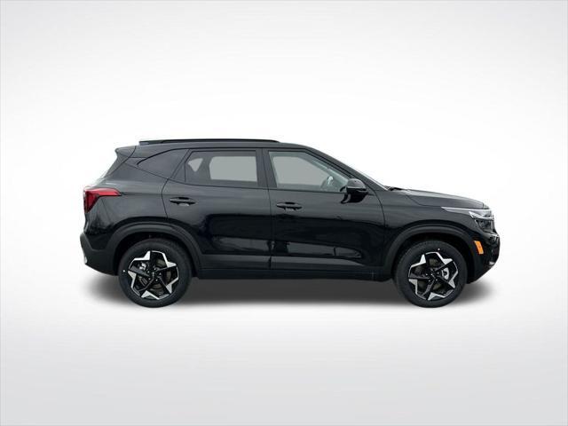 new 2025 Kia Seltos car, priced at $27,178