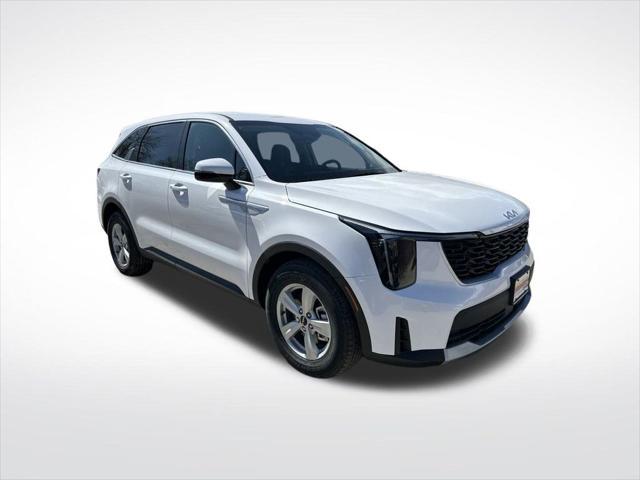 new 2025 Kia Sorento car, priced at $32,674
