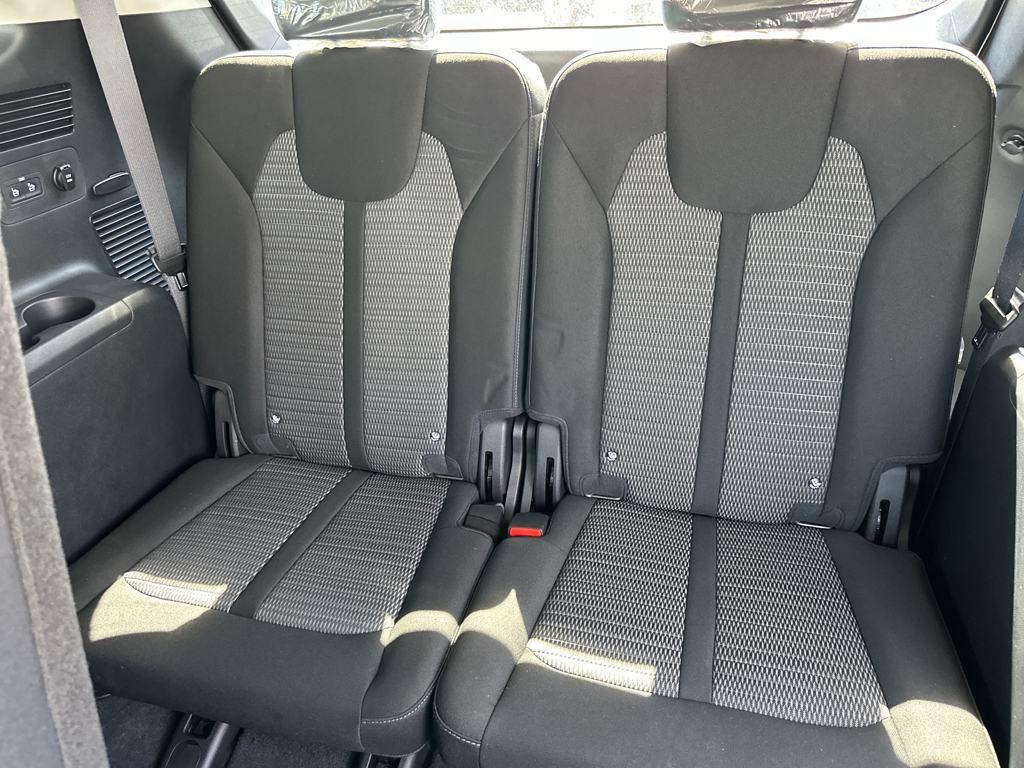 new 2025 Kia Sorento car, priced at $32,490