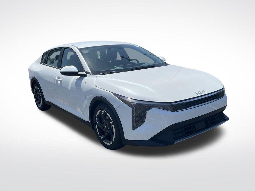 new 2025 Kia K4 car, priced at $24,900