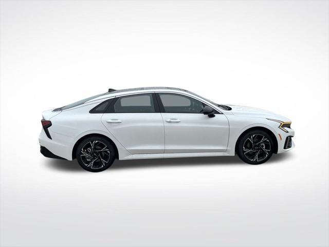 new 2025 Kia K5 car, priced at $32,723
