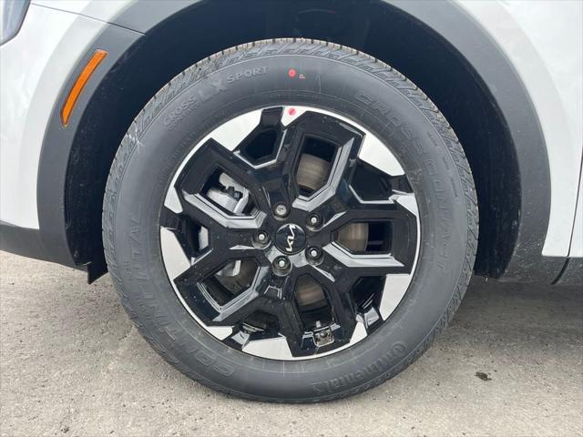 new 2025 Kia Sorento car, priced at $38,521