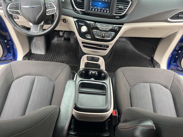 used 2020 Chrysler Pacifica car, priced at $23,003