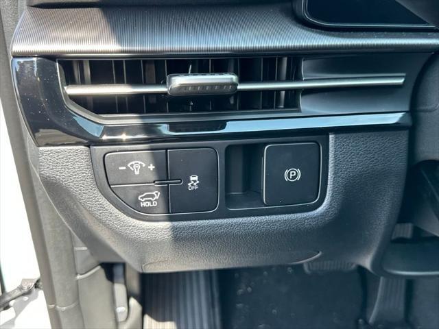 new 2026 Kia Sportage car, priced at $35,560