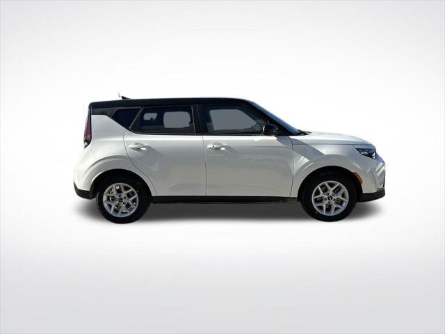 new 2025 Kia Soul car, priced at $23,439