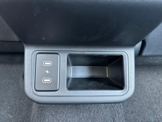 new 2025 Kia K4 car, priced at $27,227