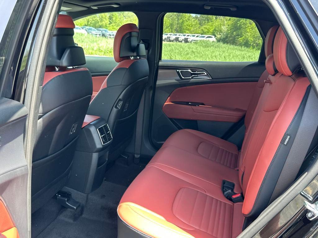 new 2025 Kia Sportage Hybrid car, priced at $37,035