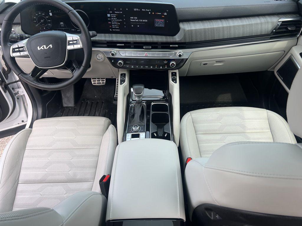 used 2023 Kia Telluride car, priced at $44,499