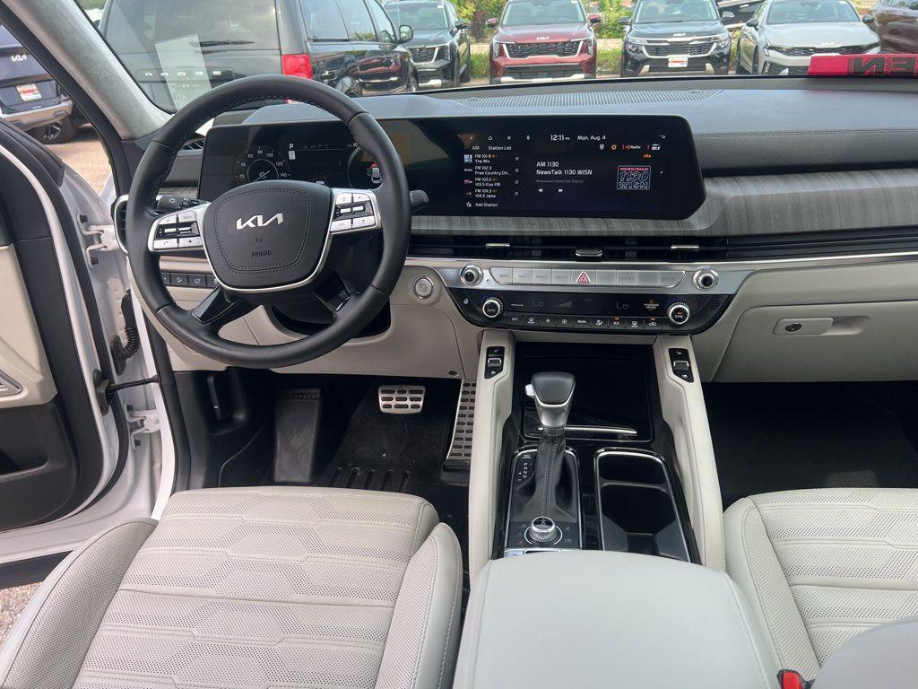 used 2023 Kia Telluride car, priced at $44,499