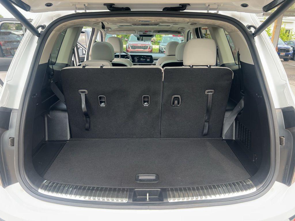 used 2023 Kia Telluride car, priced at $44,499