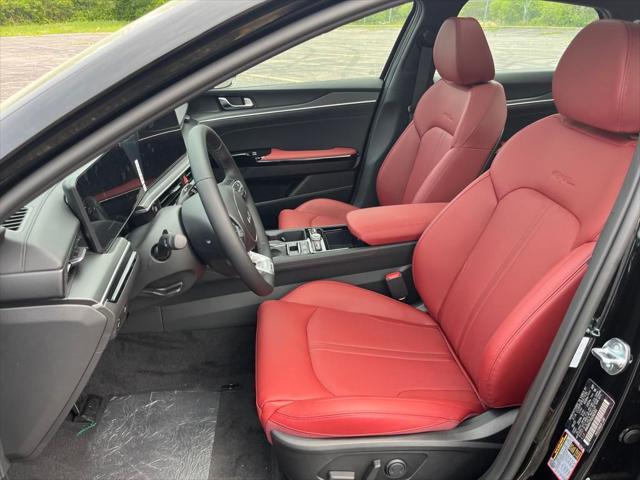 new 2025 Kia K5 car, priced at $32,063