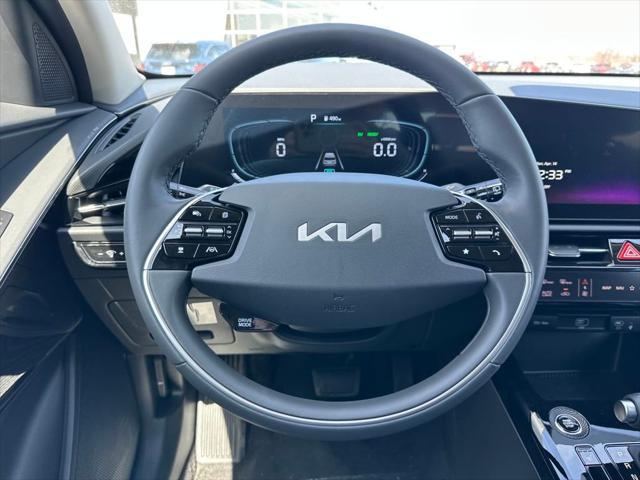 new 2025 Kia Niro car, priced at $30,568