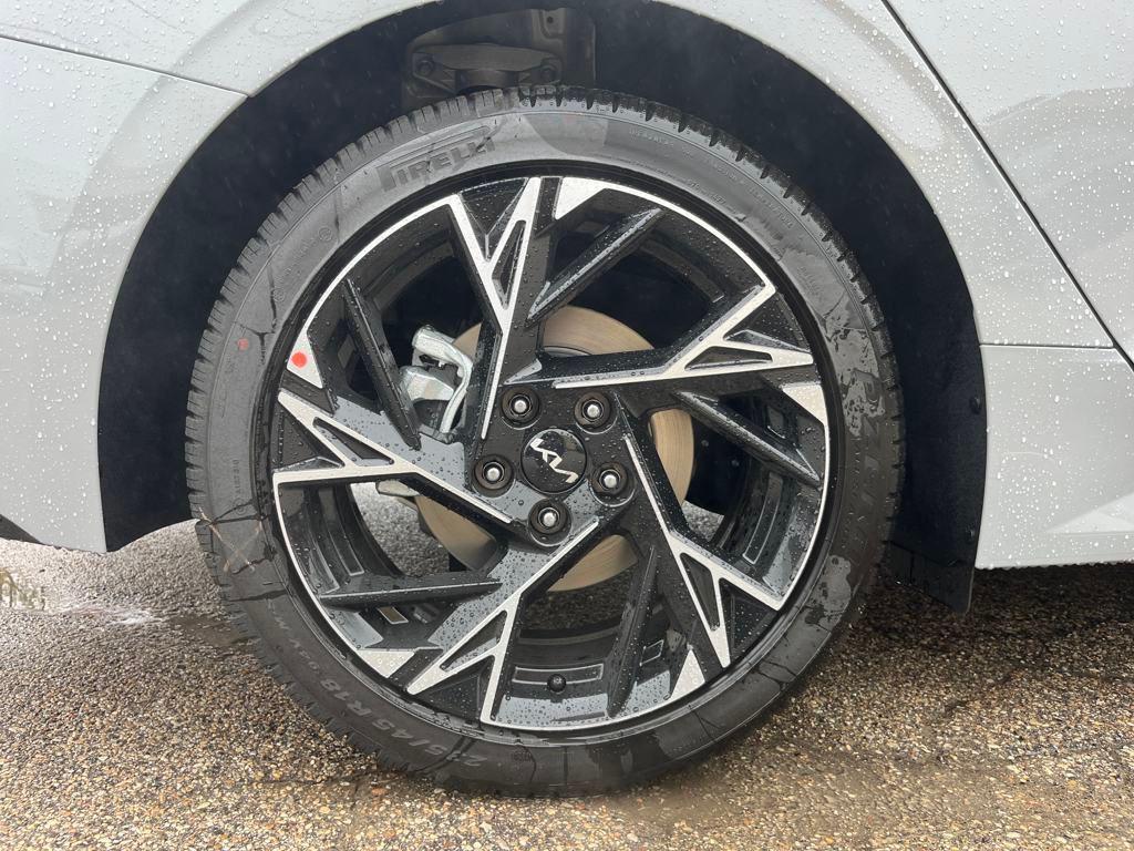 new 2025 Kia K5 car, priced at $30,723