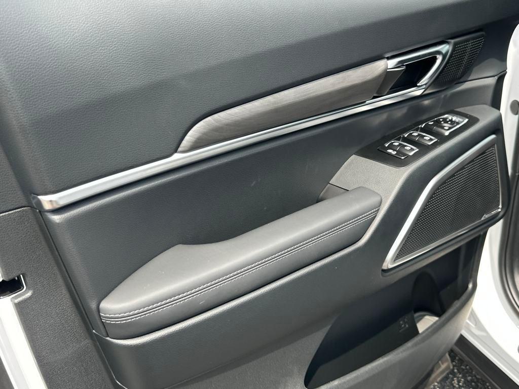 new 2025 Kia Telluride car, priced at $46,460