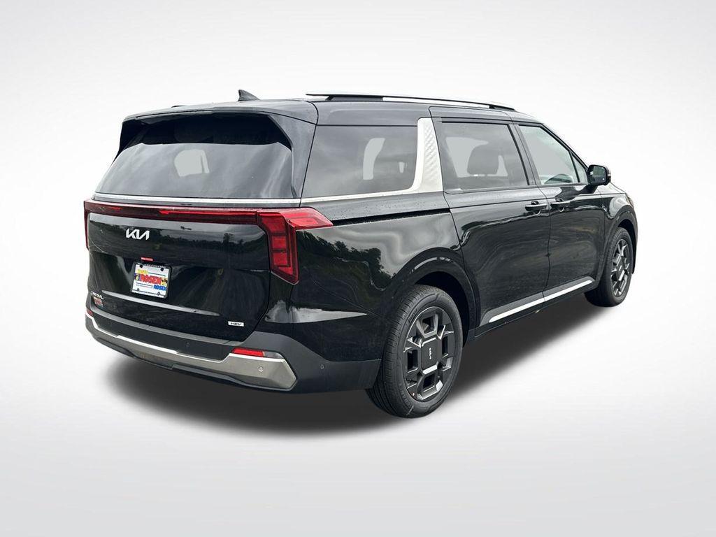 new 2026 Kia Carnival Hybrid car, priced at $48,545