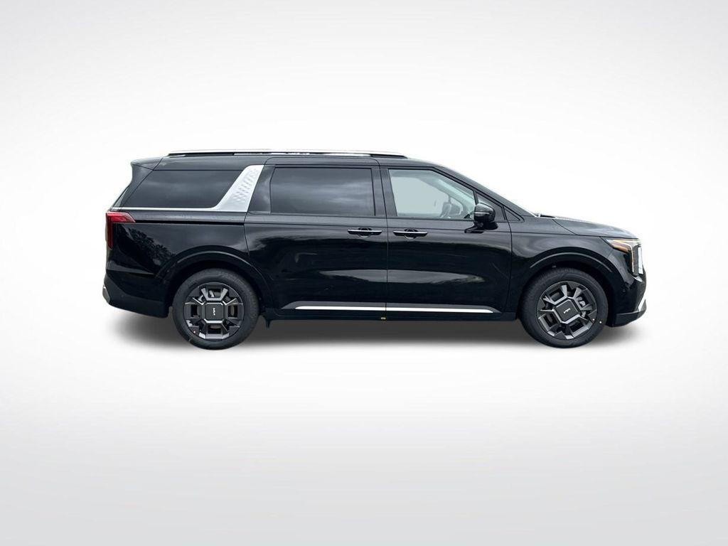 new 2026 Kia Carnival Hybrid car, priced at $48,545
