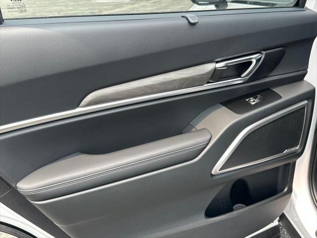 new 2025 Kia Telluride car, priced at $46,950
