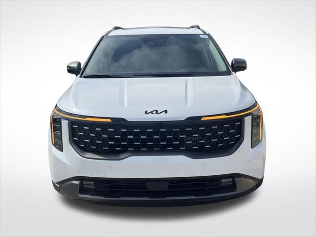 new 2025 Kia Carnival Hybrid car, priced at $53,474