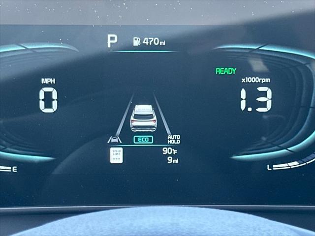 new 2025 Kia Sportage Hybrid car, priced at $32,098
