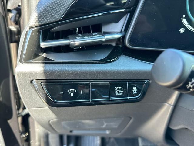 new 2025 Kia Niro car, priced at $30,568