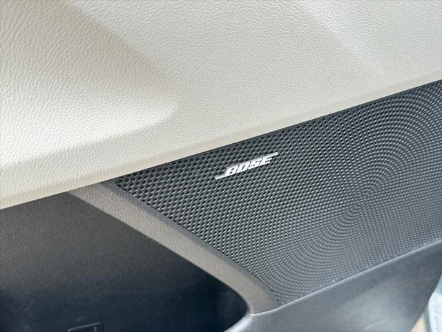 new 2025 Kia Sorento Hybrid car, priced at $46,903