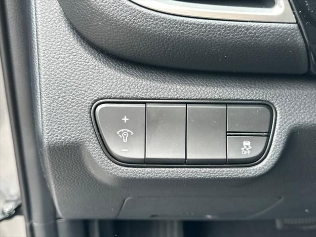 new 2025 Kia Seltos car, priced at $30,097