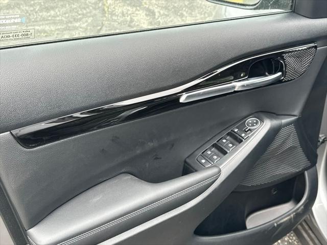 new 2025 Kia Seltos car, priced at $30,097