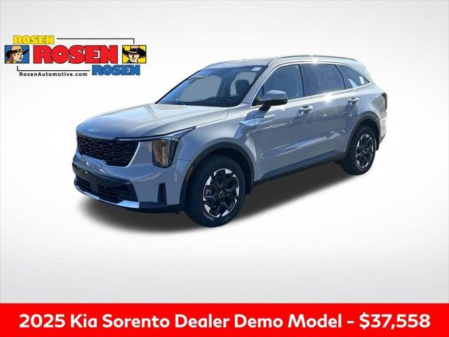 new 2025 Kia Sorento car, priced at $37,558