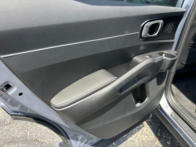 new 2025 Kia Sorento car, priced at $32,287