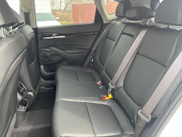 new 2025 Kia Seltos car, priced at $30,335