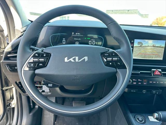 new 2025 Kia Niro car, priced at $30,316